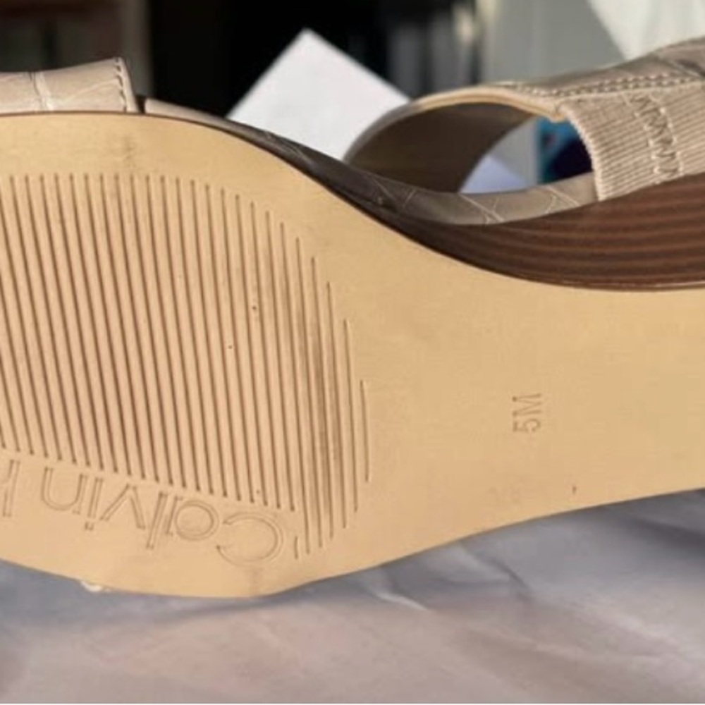 Calvin Klein Women's Beige Croc-Embossed Sandals - Picture 4 of 4